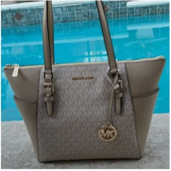 Michael Kors Charlotte Large Top Zip Tote - Picture 3 of 16